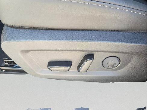 New 2026 Nissan Murano Platinum image 14