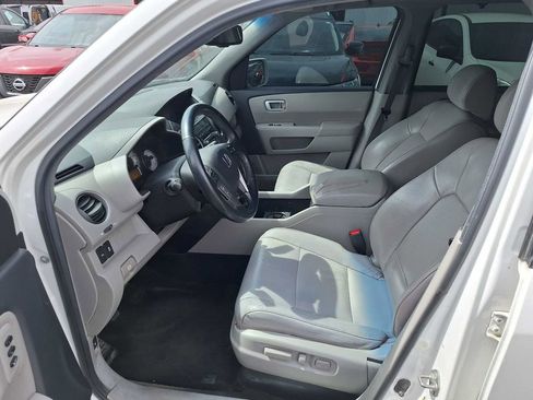 Used 2013 Honda Pilot Touring image 12