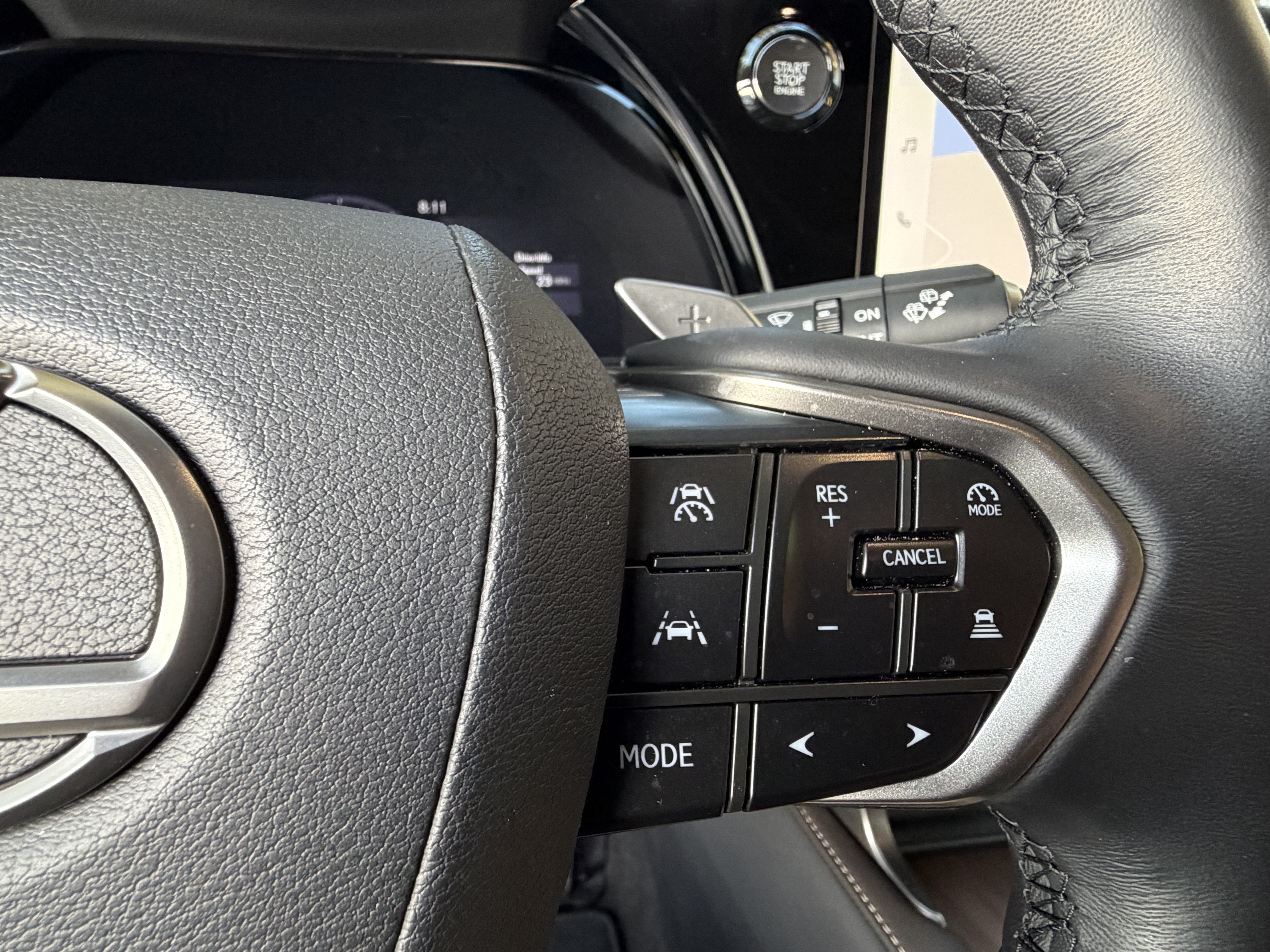 Used 2026 Lexus RX 350 Premium Plus w/ Accessory Package (Z1) FWD image 18