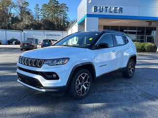 Used 2025 Jeep Compass Limited video 1