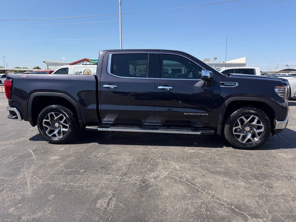 Used 2026 GMC Sierra 1500 SLT w/ SLT Premium Plus Package AWD/4WD image 4
