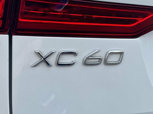 Used 2021 Volvo XC60 T5 Inscription w/ Advanced Package image 37