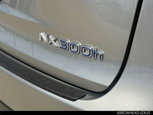 Used 2018 Lexus NX 300h AWD w/ Premium Package image 31