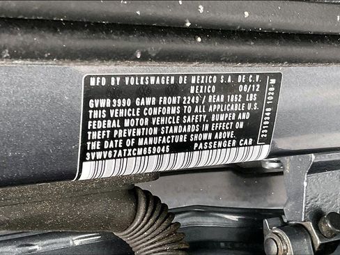 Used 2012 Volkswagen Beetle Turbo image 19