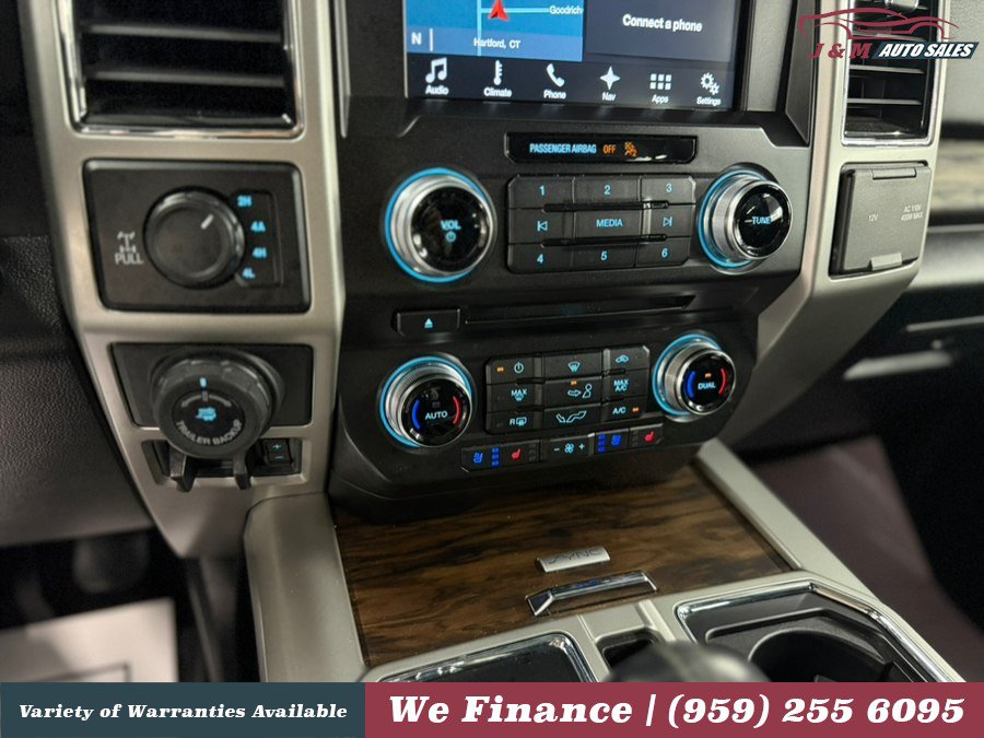 Used 2018 Ford F150 Lariat w/ Equipment Group 502A Luxury AWD/4WD image 21