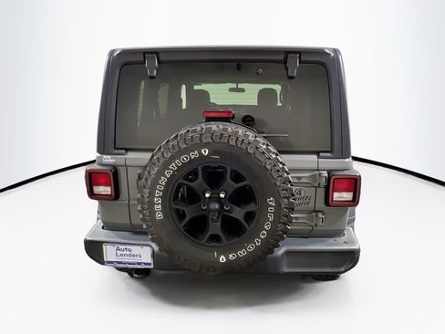 Used 2021 Jeep Wrangler Unlimited Sport AWD/4WD image 6