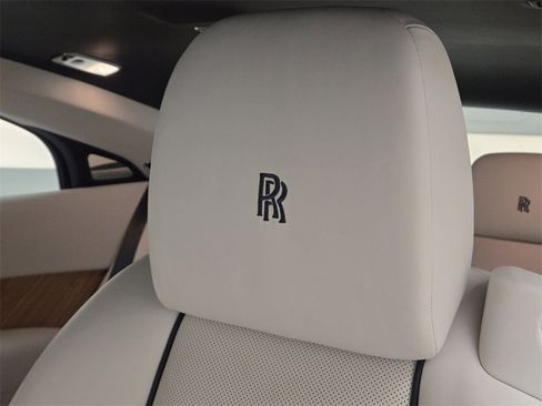 Certified 2016 Rolls-Royce Wraith image 30