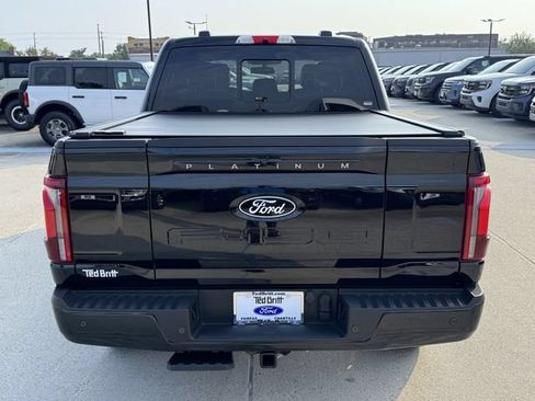 Certified 2025 Ford F150 Platinum w/ Equipment Group 702A High AWD/4WD image 9