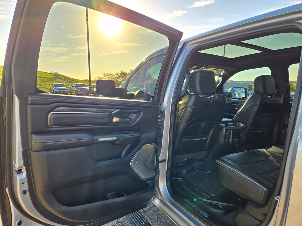Used 2021 RAM 1500 Limited AWD/4WD image 29