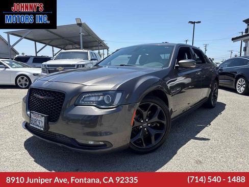 Used 2021 Chrysler 300 S RWD image 1