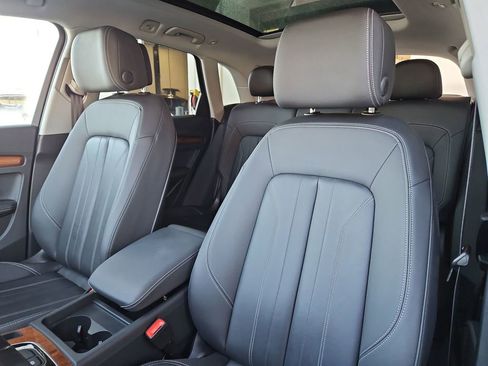 Used 2023 Audi Q5 2.0T Premium Plus w/ Premium Plus Package image 24