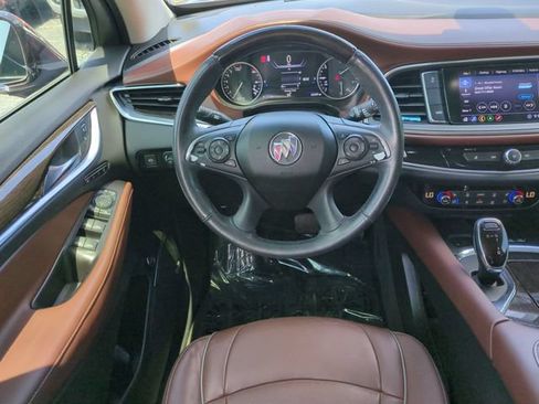 Used 2020 Buick Enclave Avenir w/ Avenir Technology Package FWD image 19