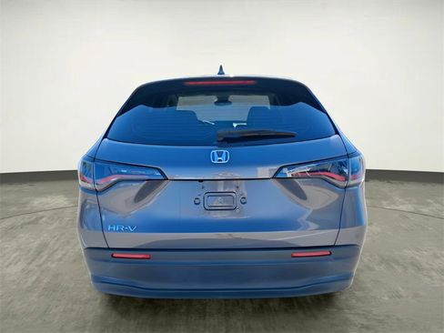 Certified 2023 Honda HR-V LX image 4