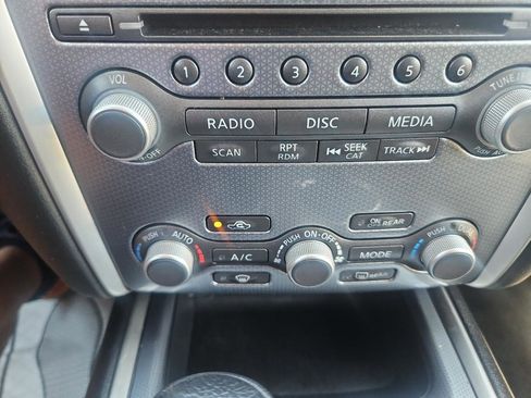 Used 2018 Nissan Pathfinder SL w/ Cargo Package FWD image 36