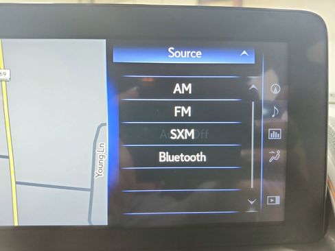 Used 2023 Lexus GX 460 Premium w/ Premium Package image 28