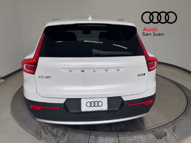 Used 2023 Volvo XC40 B5 Plus w/ Driver Assist Package AWD/4WD image 36