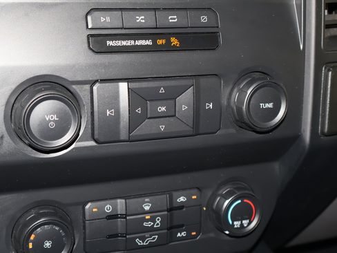 Used 2020 Ford F150 XL w/ Equipment Group 101A Mid image 33