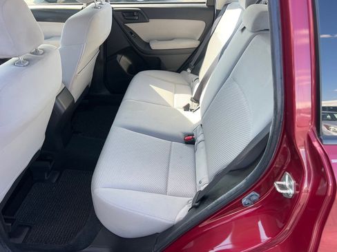 Used 2014 Subaru Forester 2.5i image 13