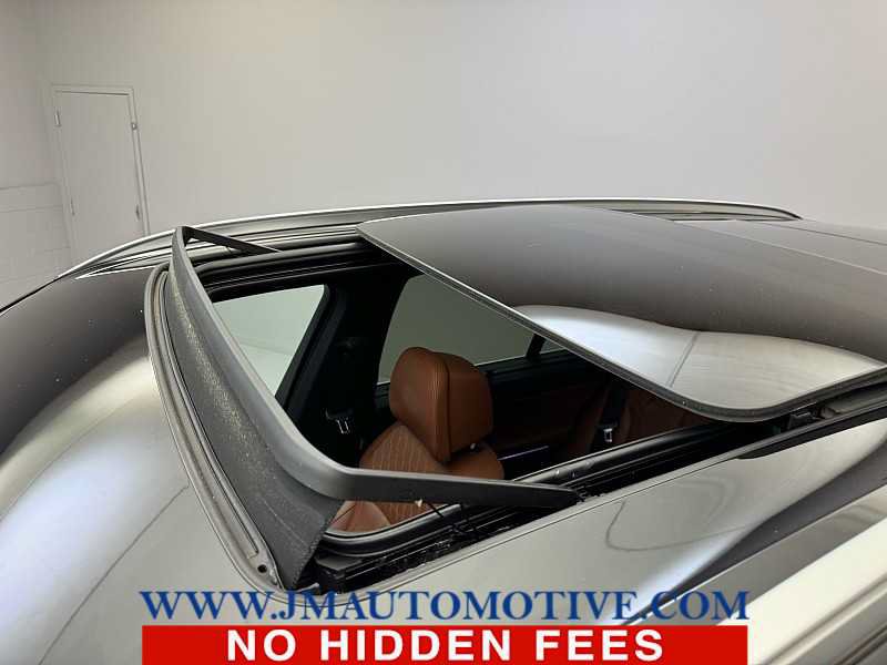 Used 2019 BMW X5 xDrive40i w/ Executive Package AWD/4WD image 11
