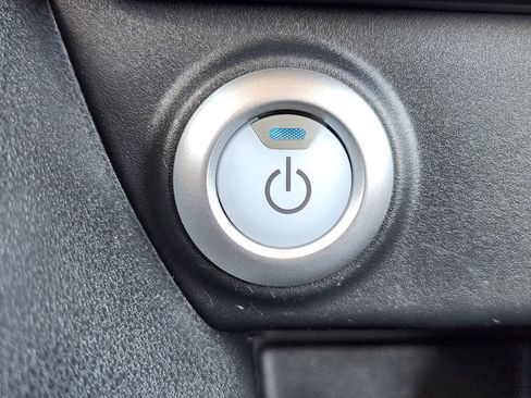 Certified 2024 Nissan Leaf S FWD image 17