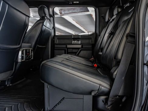 Used 2022 Ford F350 Platinum w/ FX4 Off-Road Package AWD/4WD image 38
