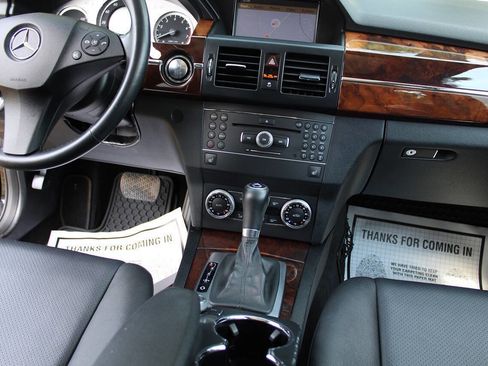 Used 2012 Mercedes-Benz GLK 350 4MATIC image 39