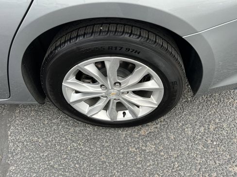 Used 2023 Chevrolet Malibu LT image 6