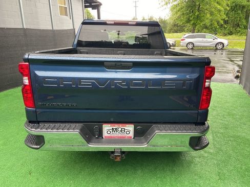 Used 2021 Chevrolet Silverado 1500 LT w/ LPO, Dark Essentials Package AWD/4WD image 5