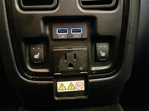 Used 2022 Dodge Durango Citadel image 25