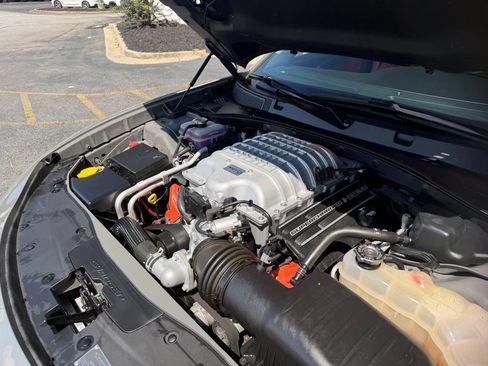 Used 2023 Dodge Charger SRT Hellcat RWD image 4