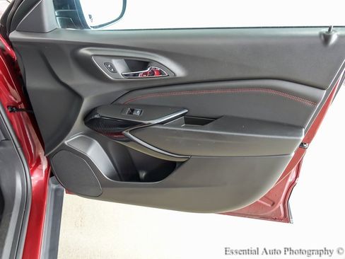 Used 2025 Chevrolet Trax RS w/ Driver Confidence Package image 22