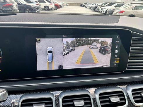 Used 2022 Mercedes-Benz GLS 63 AMG 4MATIC w/ Warmth & Comfort Package image 27