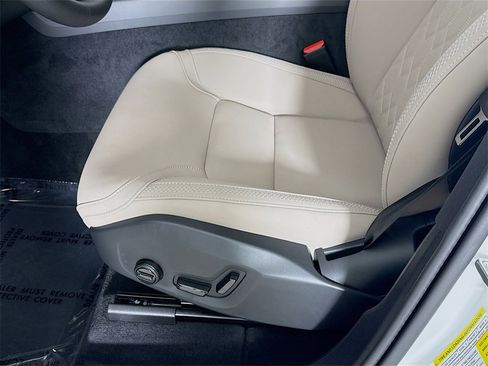 New 2026 Volvo XC60 T8 Plus w/ Protection Package Premier image 18