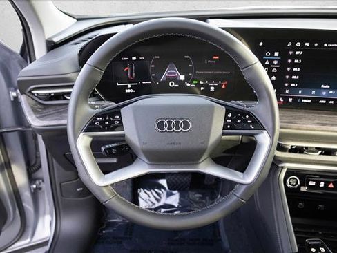 Certified 2025 Audi Q5 Premium Plus w/ Premium Plus image 13