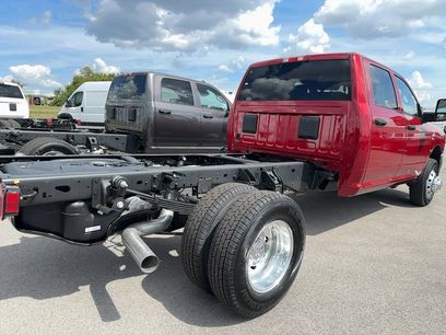 New 2026 RAM 3500 Tradesman w/ Chrome Appearance Group