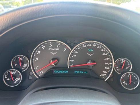 Used 2011 Chevrolet Corvette Coupe w/ 1LT RWD image 15