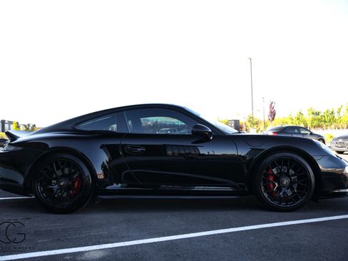 Used 2015 Porsche 911 Carrera GTS w/ Bose Audio Package RWD image 17