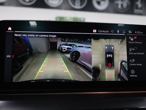 Used 2022 BMW M5 w/ Executive Package image 35