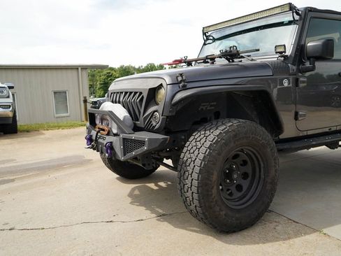 Used 2014 Jeep Wrangler Sport AWD/4WD image 16