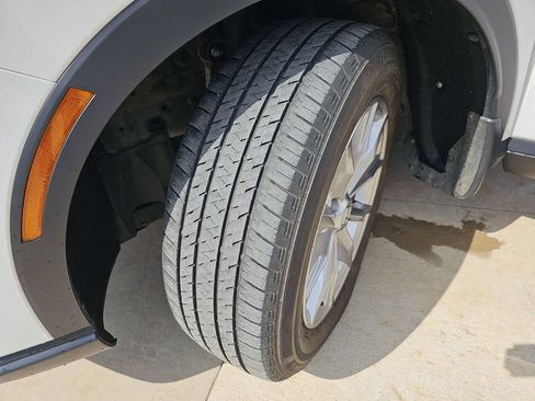 Used 2024 Honda CR-V EX image 18