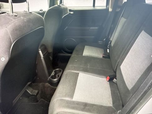 Used 2015 Jeep Patriot Sport w/ Power Value Group image 4