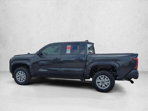 Used 2026 Toyota Tacoma SR5 AWD/4WD image 8
