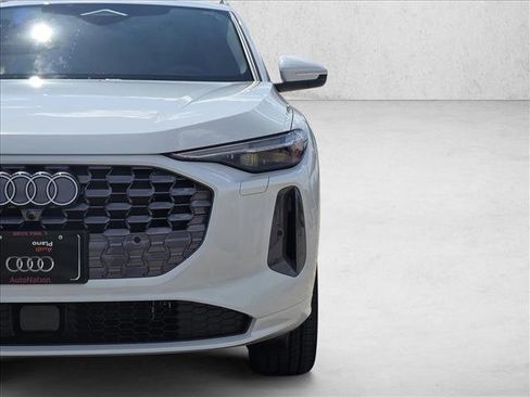 New 2025 Audi Q5 Premium Plus image 9