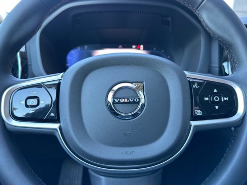 New 2025 Volvo XC60 T8 Ultra w/ Protection Package Premier image 26