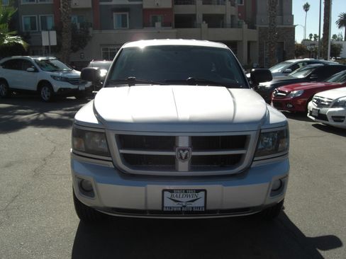 Used 2011 Dodge Dakota Big Horn w/ Utility Group image 2