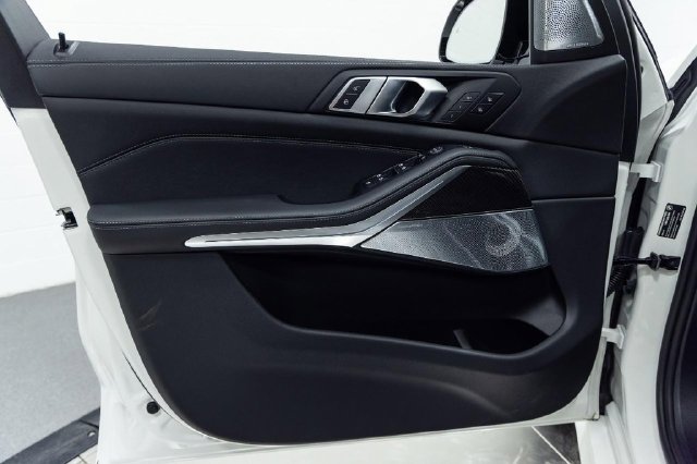 New 2026 BMW X5 M Competition w/ Executive Package AWD/4WD image 15
