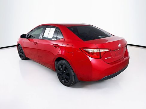 Used 2019 Toyota Corolla LE image 28