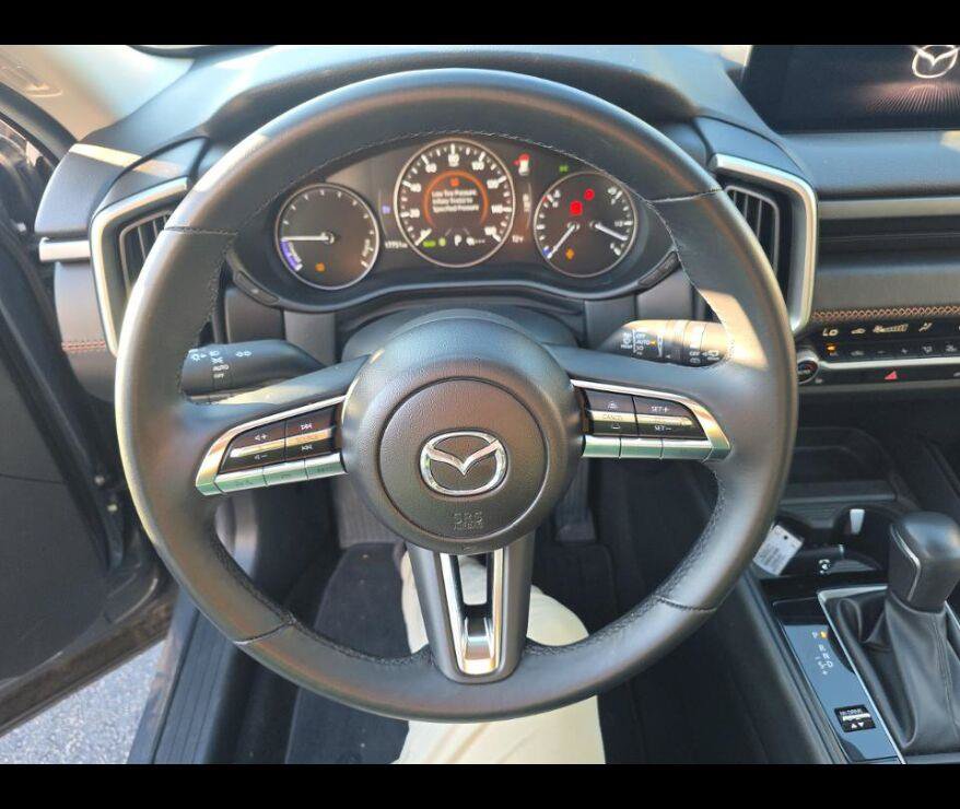 Used 2025 MAZDA CX-50 AWD 2.5 Hybrid w/ Premium Pkg image 4