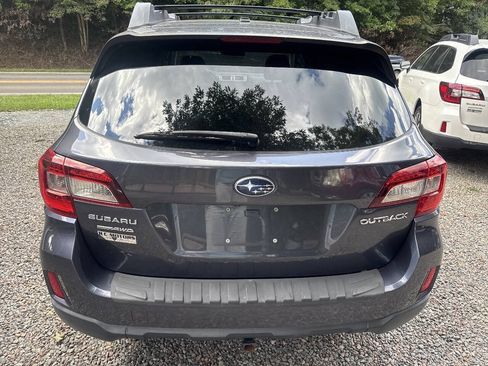 Used 2015 Subaru Outback 2.5i Premium AWD/4WD image 4