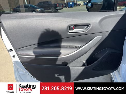 Used 2023 Toyota Corolla SE image 11